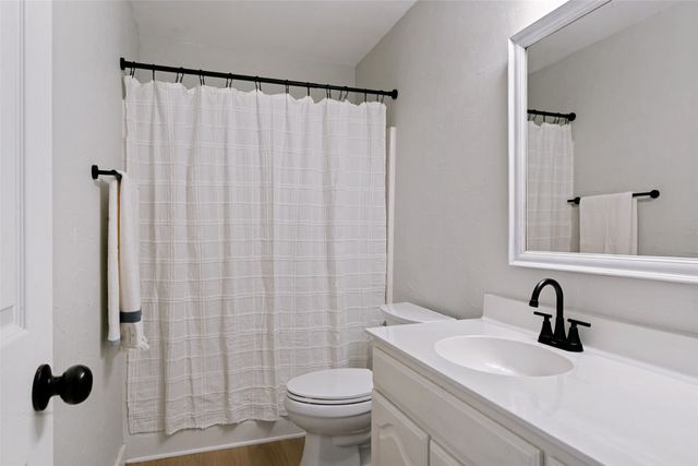 1703 Summerwind Court, Lewisville, TX 75077