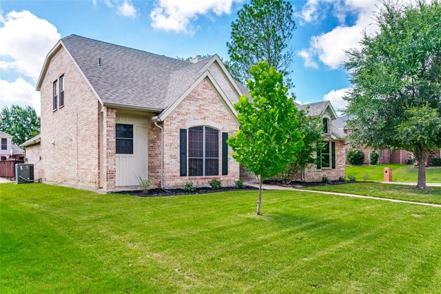 1703 Summerwind Court, Lewisville, TX 75077
