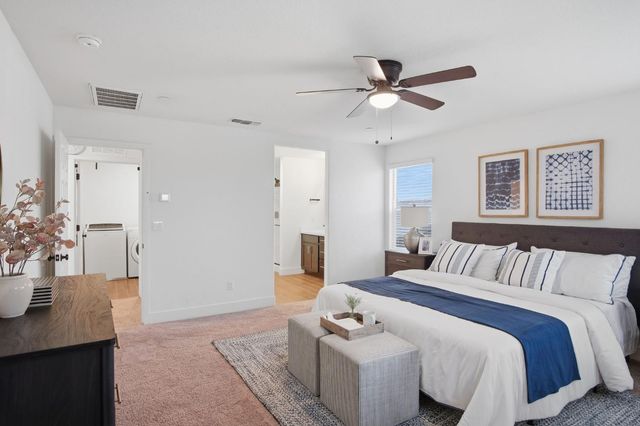 1666 Oak St, Los Banos, CA 93635