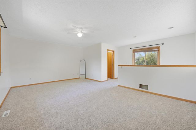 2761 90th Street NE, Monticello, MN 55362