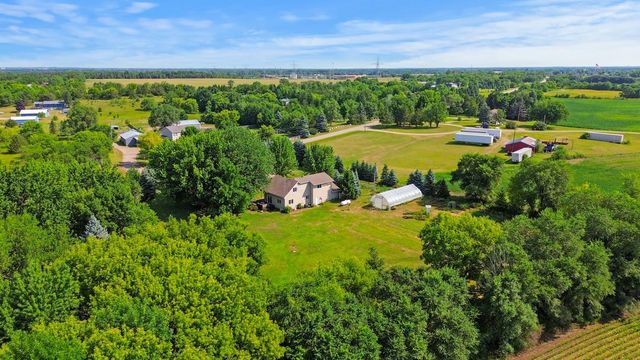 2761 90th Street NE, Monticello, MN 55362