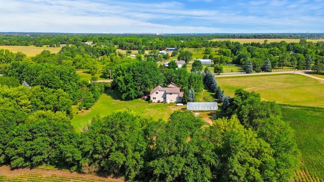 2761 90th Street NE, Monticello, MN 55362
