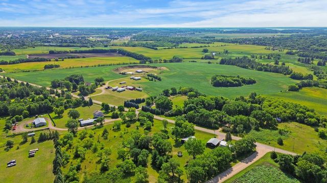 2761 90th Street NE, Monticello, MN 55362