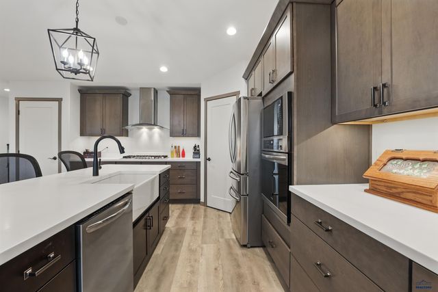 21621 NORTHWOOD DR, Piedmont, SD 57769