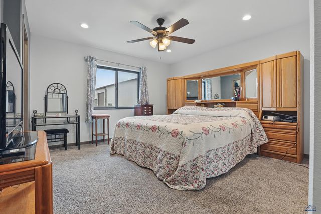 21621 NORTHWOOD DR, Piedmont, SD 57769