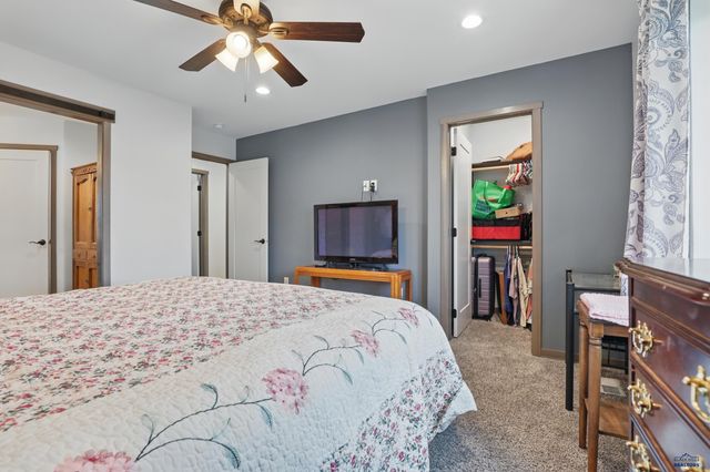 21621 NORTHWOOD DR, Piedmont, SD 57769