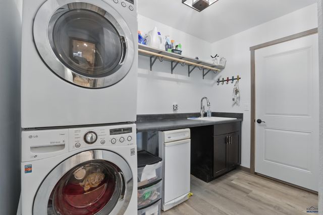 21621 NORTHWOOD DR, Piedmont, SD 57769