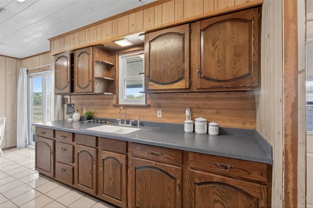 5364 County Road 1657, Odem, TX 78370