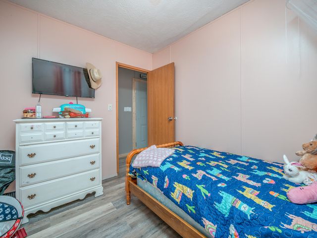 2029 Kentucky 1693, Wellington, KY 40387