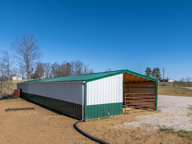 2029 Kentucky 1693, Wellington, KY 40387