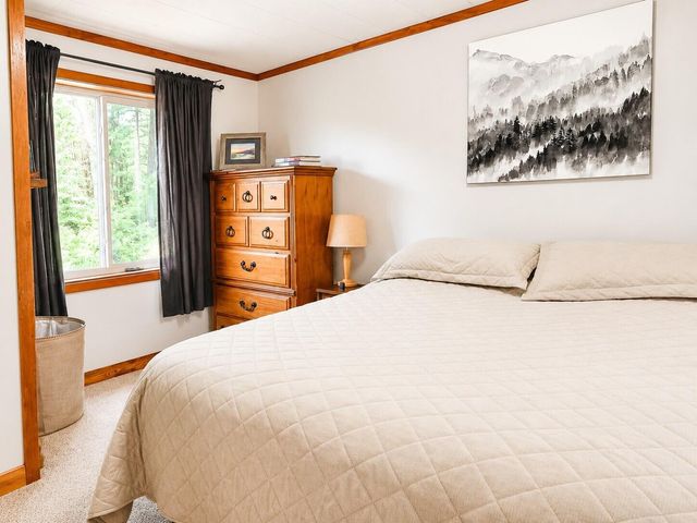 3119 W Maple Grove Road, Farwell, MI 48622