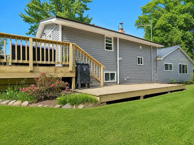 3119 W Maple Grove Road, Farwell, MI 48622