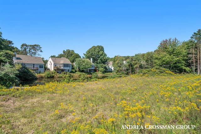 18154 Newgate Lane, Spring Lake, MI 49456