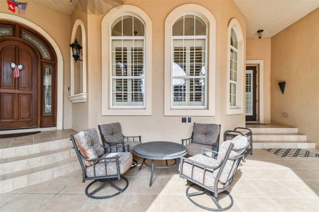 12709 MANNHURST OAK LANE, Lithia, FL 33547