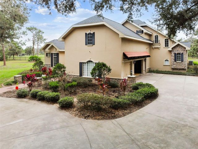 12709 MANNHURST OAK LANE, Lithia, FL 33547