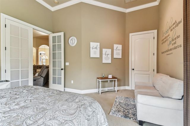 12709 MANNHURST OAK LANE, Lithia, FL 33547