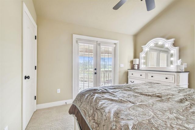 12709 MANNHURST OAK LANE, Lithia, FL 33547