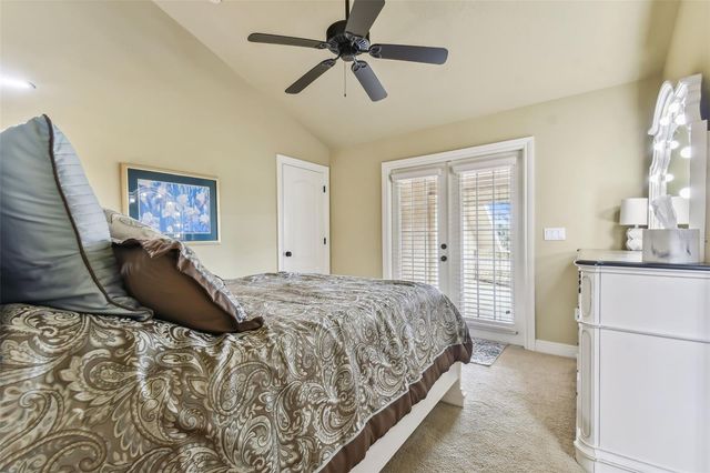 12709 MANNHURST OAK LANE, Lithia, FL 33547
