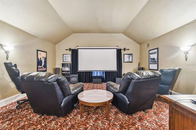 12709 MANNHURST OAK LANE, Lithia, FL 33547