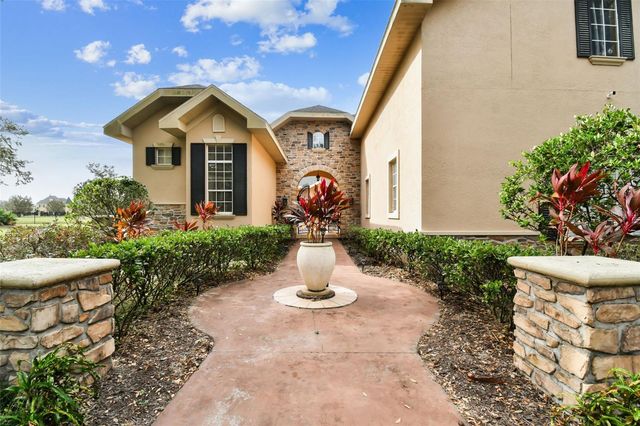 12709 MANNHURST OAK LANE, Lithia, FL 33547