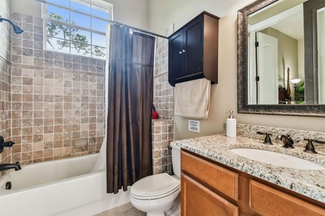 12709 MANNHURST OAK LANE, Lithia, FL 33547