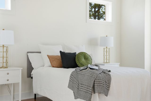 500 Country Club Dr, Dickson, TN 37055