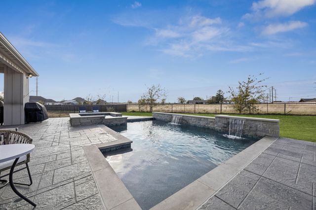 1318 Oliver Creek Lane, Justin, TX 76247