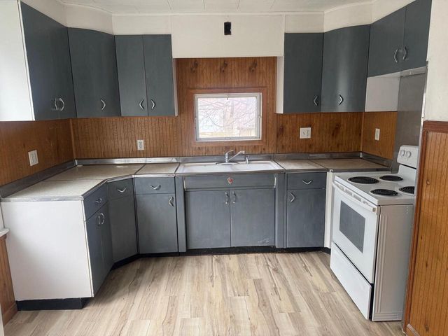 954 N Church Street, Richland Center, WI 53581