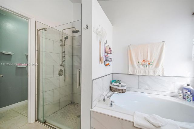 2625 Eagle Cliff Dr, Kissimmee, FL 34746