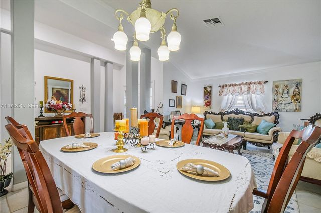 2625 Eagle Cliff Dr, Kissimmee, FL 34746