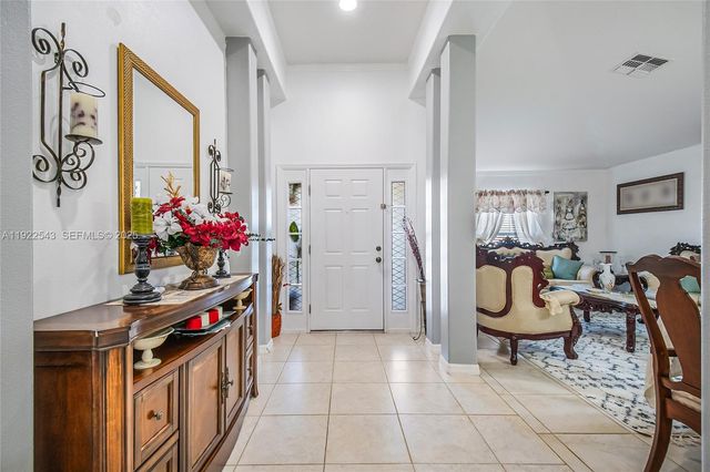 2625 Eagle Cliff Dr, Kissimmee, FL 34746