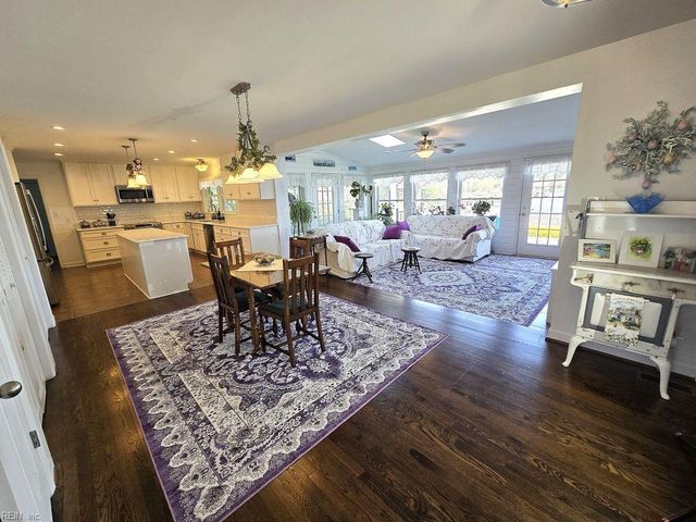 2 Canal DR, Poquoson, VA 23662