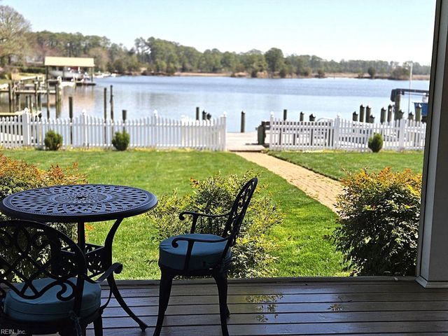 2 Canal DR, Poquoson, VA 23662