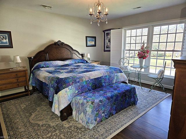 2 Canal DR, Poquoson, VA 23662