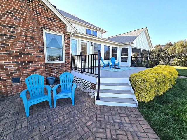 2 Canal DR, Poquoson, VA 23662