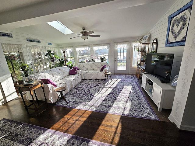 2 Canal DR, Poquoson, VA 23662