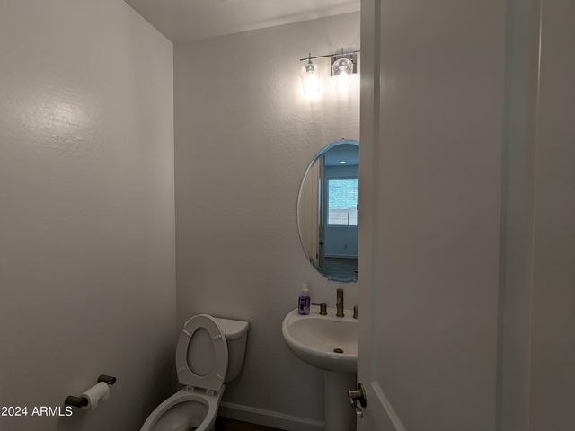2207 W Paso Trail, Phoenix, AZ 85085
