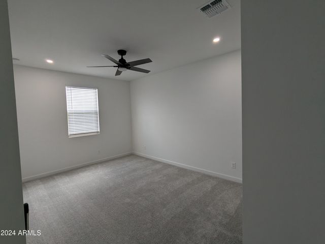 2207 W Paso Trail, Phoenix, AZ 85085