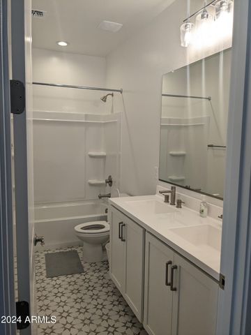 2207 W Paso Trail, Phoenix, AZ 85085