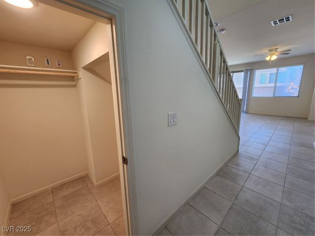 5828 Bonita Rose Street, Las Vegas, NV 89113