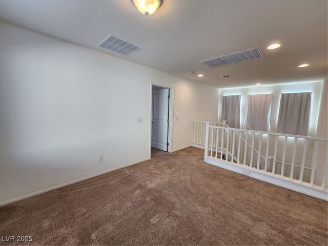 5828 Bonita Rose Street, Las Vegas, NV 89113
