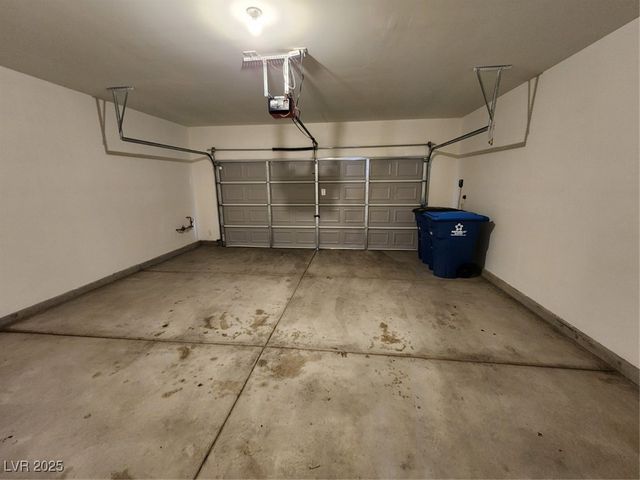 5828 Bonita Rose Street, Las Vegas, NV 89113