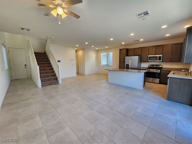 5828 Bonita Rose Street, Las Vegas, NV 89113