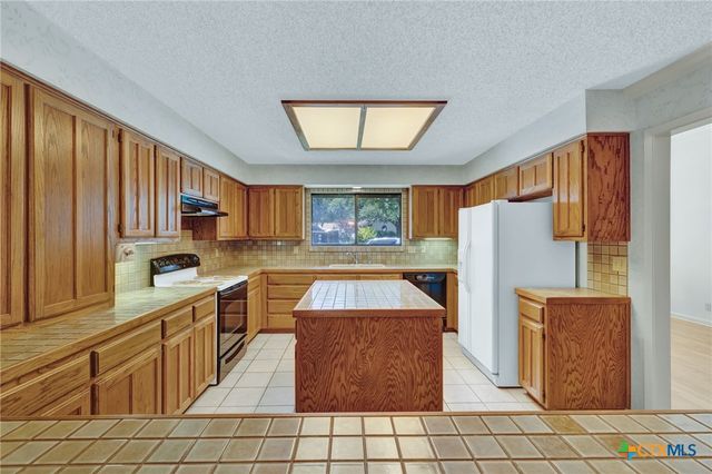 1940 Squire Circle, New Braunfels, TX 78130