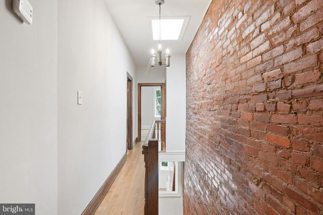 15 15TH ST SE, Washington, DC 20003