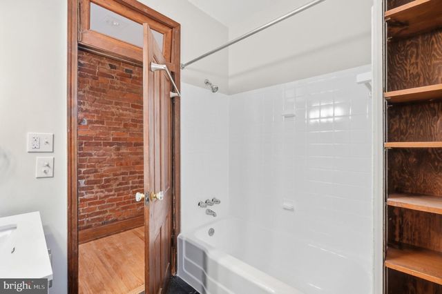 15 15TH ST SE, Washington, DC 20003