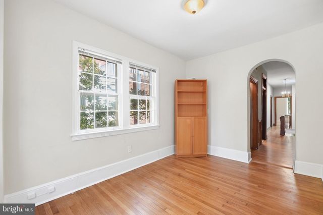 15 15TH ST SE, Washington, DC 20003