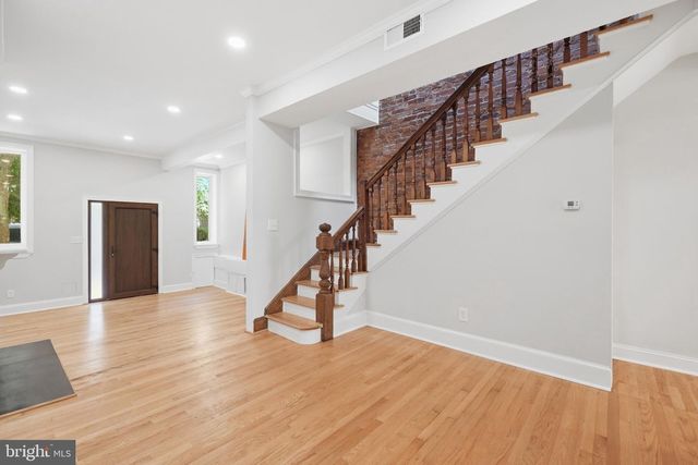 15 15TH ST SE, Washington, DC 20003