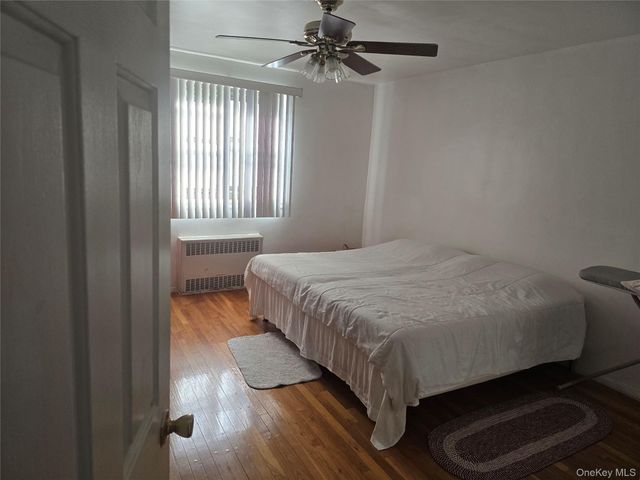86-70 Francis Lewis A78, Holliswood, NY 11427