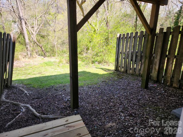529 Lex Drive, Charlotte, NC 28262